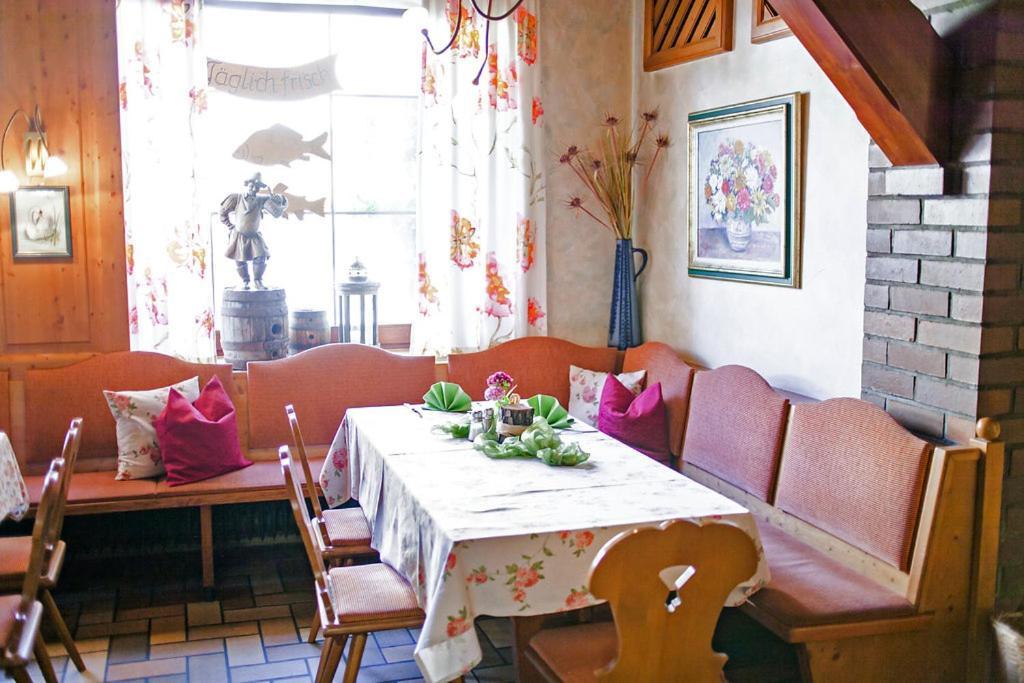 Hotel Brauereigasthof Schwanenbraeu Ebermannstadt Εξωτερικό φωτογραφία